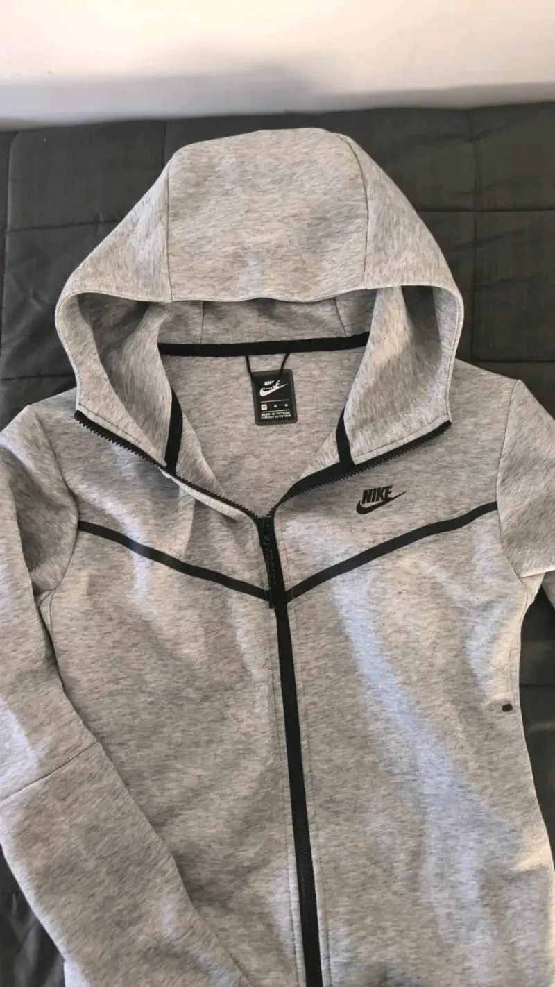 Nike tech x encargo - 1