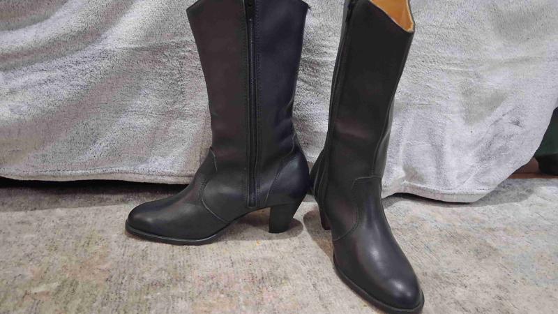 Botas cuero - 4