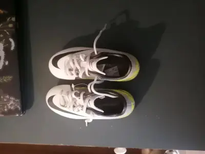 Zapatos deportivos Nike talla 13C - miniatura 6