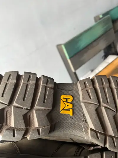Botas Caterpillar marrones - miniatura 3