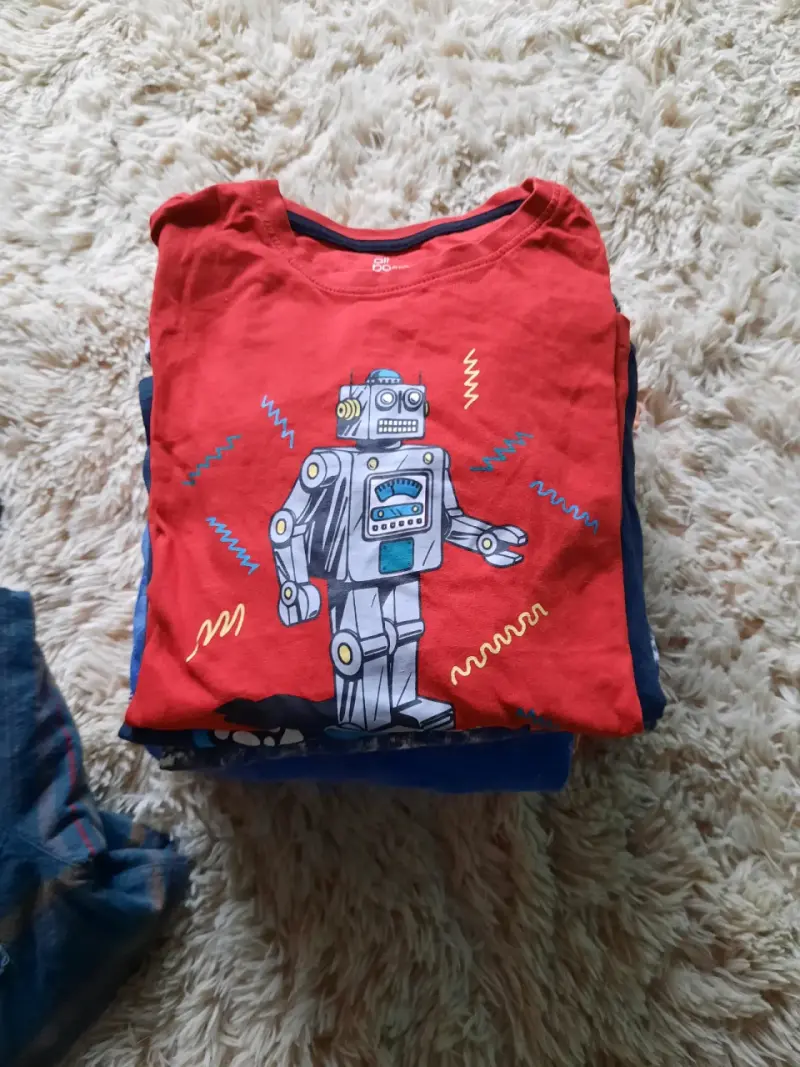 Lote de ropa variada de niño - 2