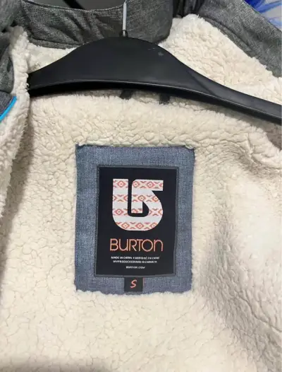Parka gris con capucha - miniatura 4