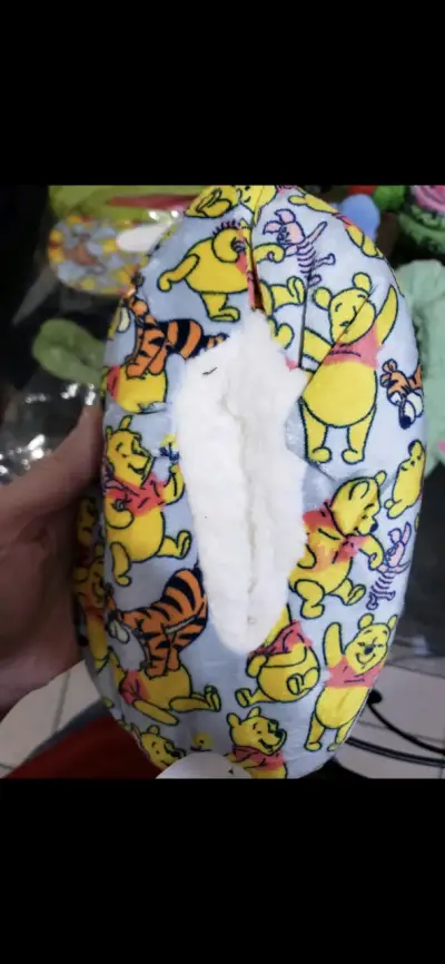 Pantuflas de personajes variados - miniatura 5