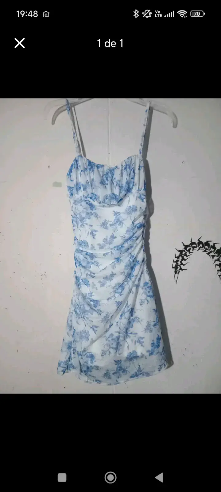 Vestido floral azul y blanco - 2