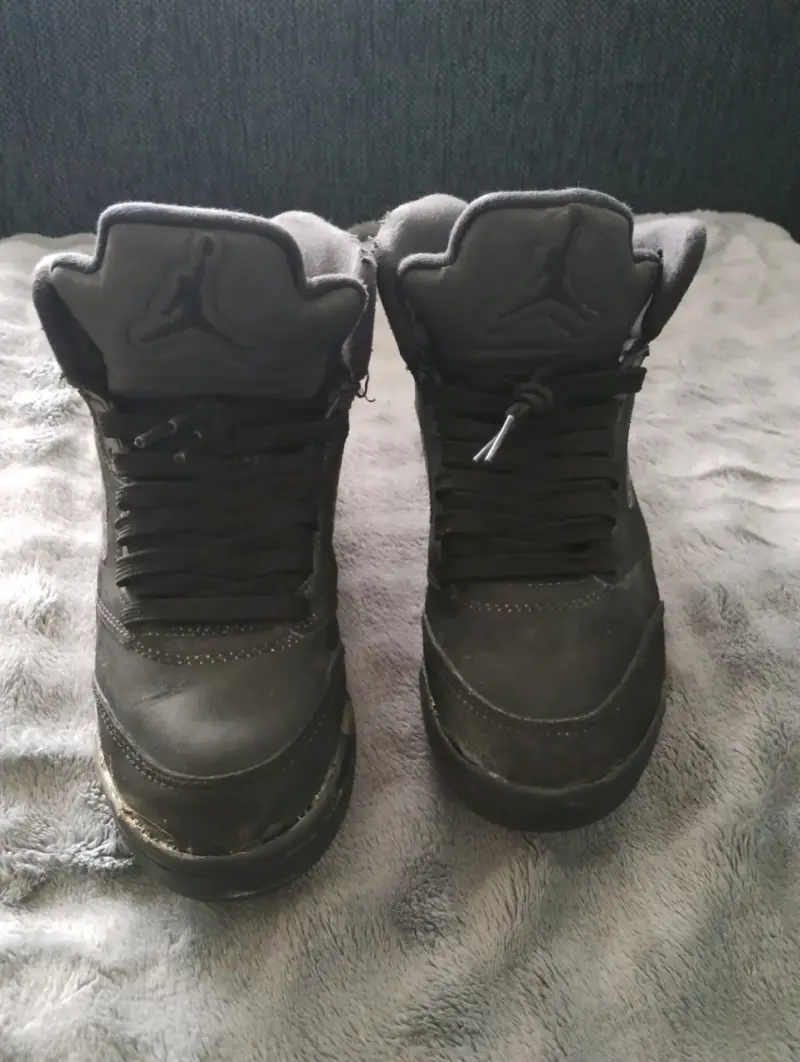 Zapatillas negras para hombre o mujer - 1