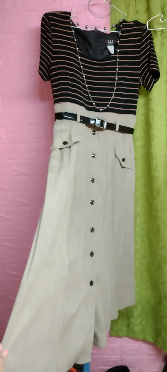 Vestido a rayas con botones - 2