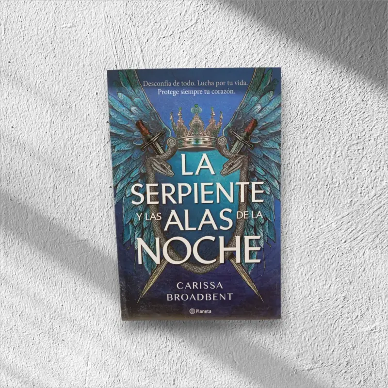 Libro 'La Serpiente y las Alas de la Noche'