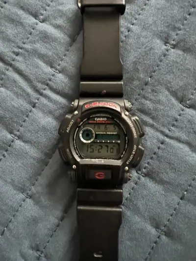 Reloj Casio G-Shock negro - miniatura 1