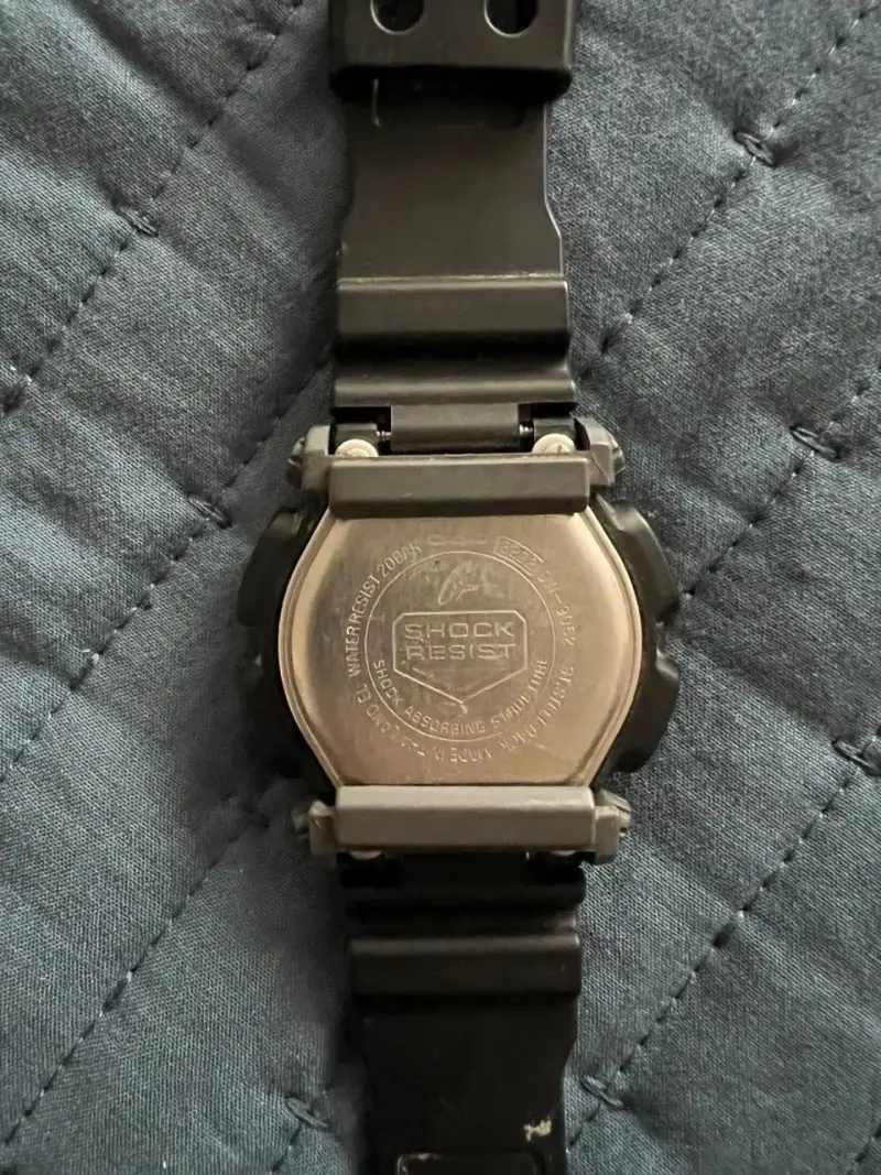 Reloj Casio G-Shock negro - 2