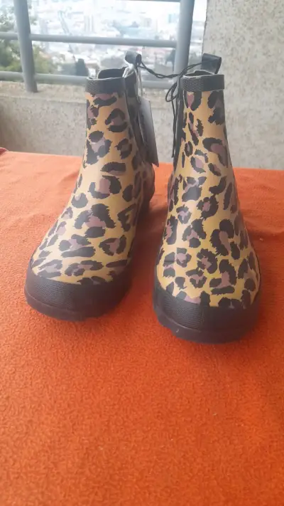 Botines impermeables animal print - miniatura 2
