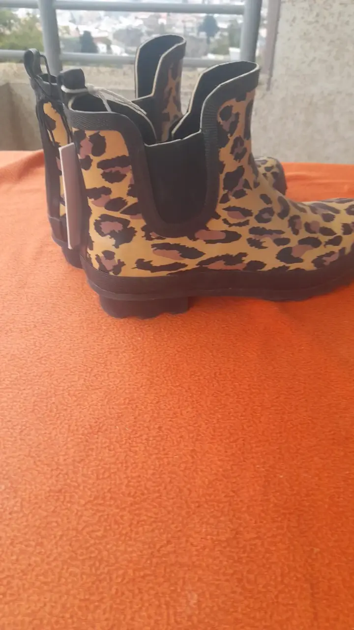 Botines impermeables animal print - 3