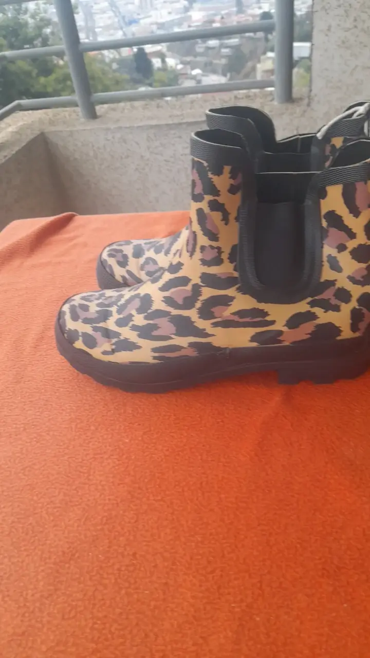 Botines impermeables animal print - 4