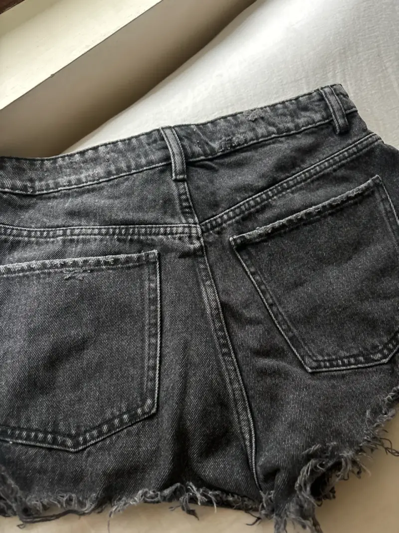 Shorts denim negro Zara - 2