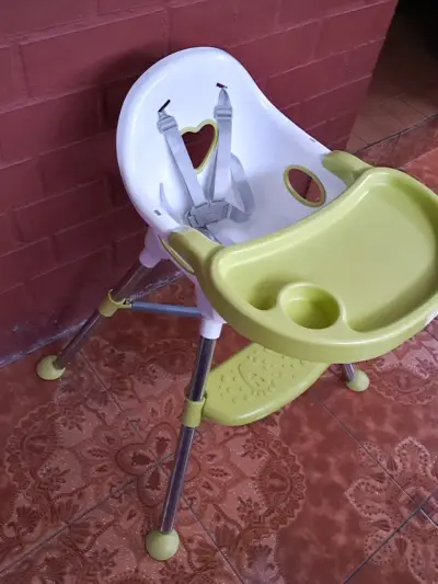 Silla alta para bebé verde - miniatura 3