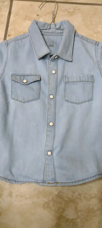 Camisa sin mangas de mezclilla - miniatura 1