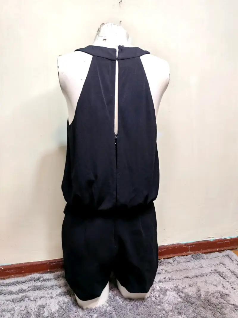 Enterito negro elegante - 4