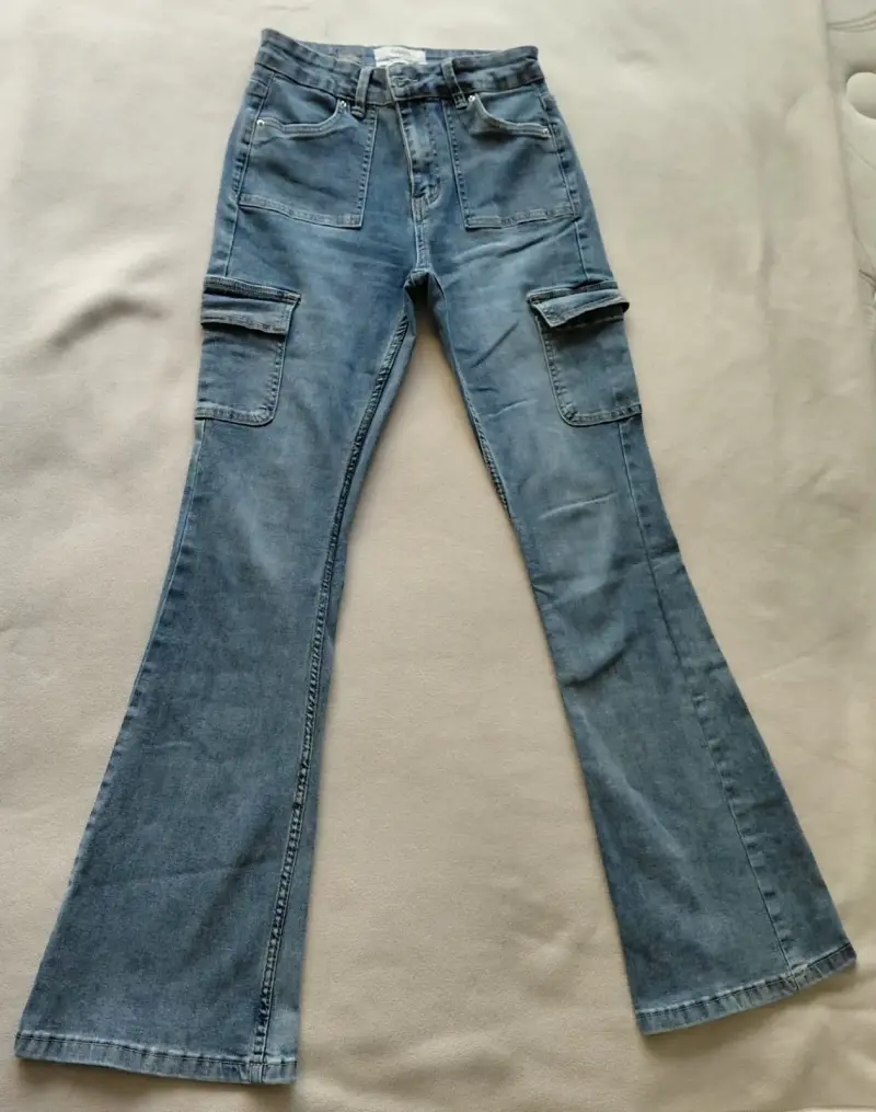 Jeans acampanados azul denim - 1