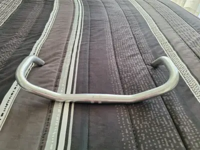 Manubrio de bicicleta en aluminio - miniatura 2