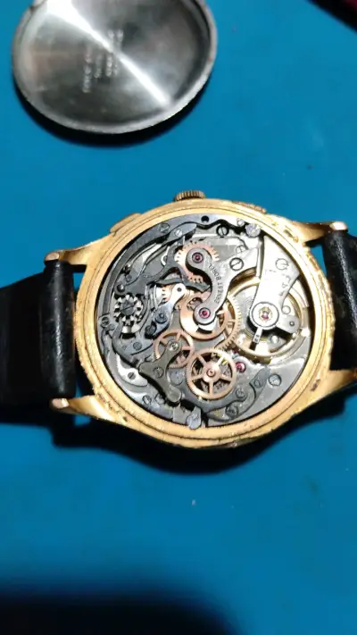 Reloj chrono Ernest Borel - miniatura 2