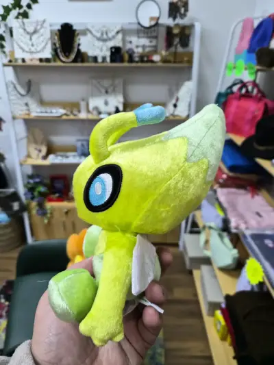 Peluche Pokémon Celevi (original) - miniatura 2