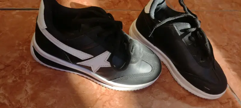 Zapatillas deportivas negras - 3