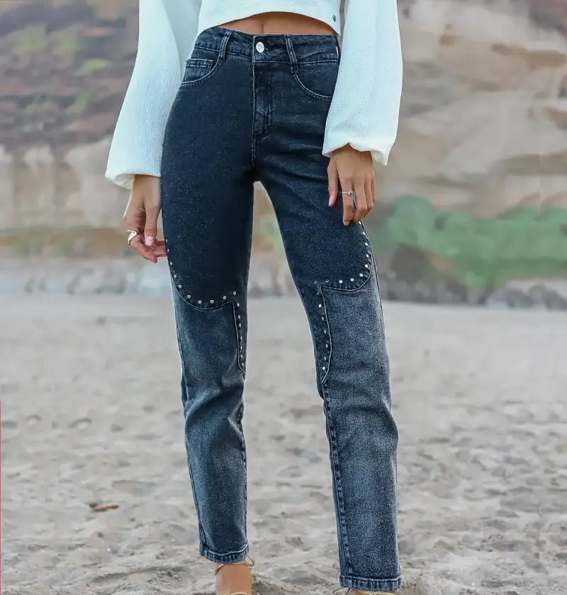 Jeans negros con tachas raindoor - 1