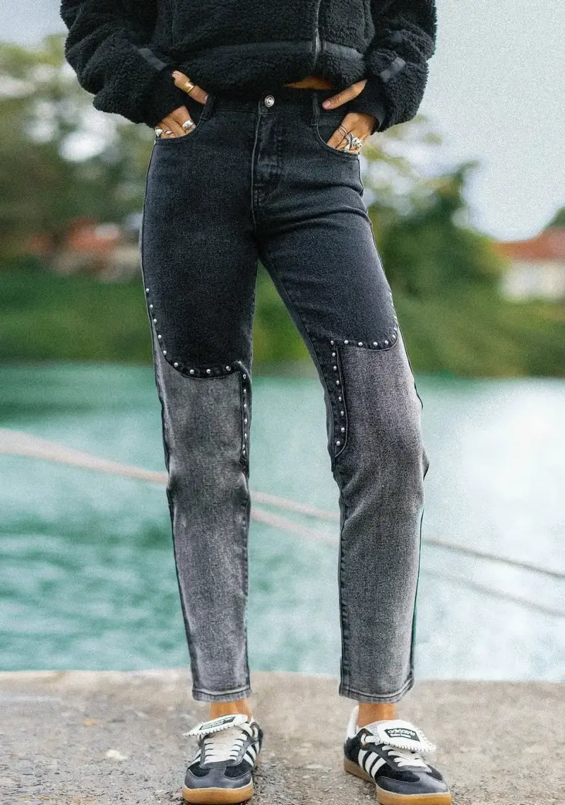 Jeans negros con tachas raindoor - 2