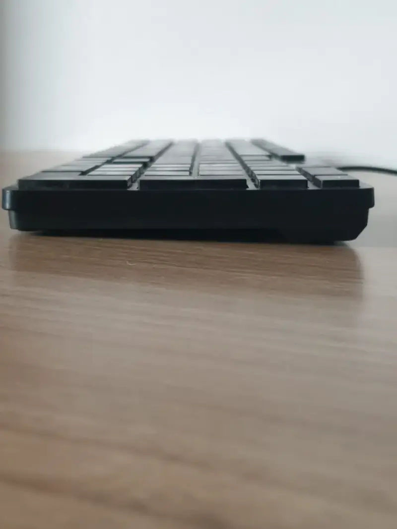 Teclado multimedia Genius cableado - 4