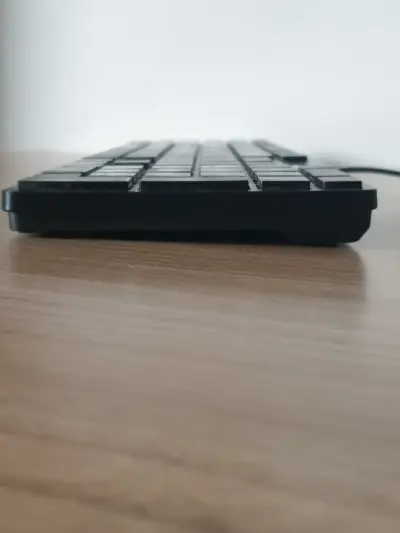 Teclado multimedia Genius cableado - miniatura 4