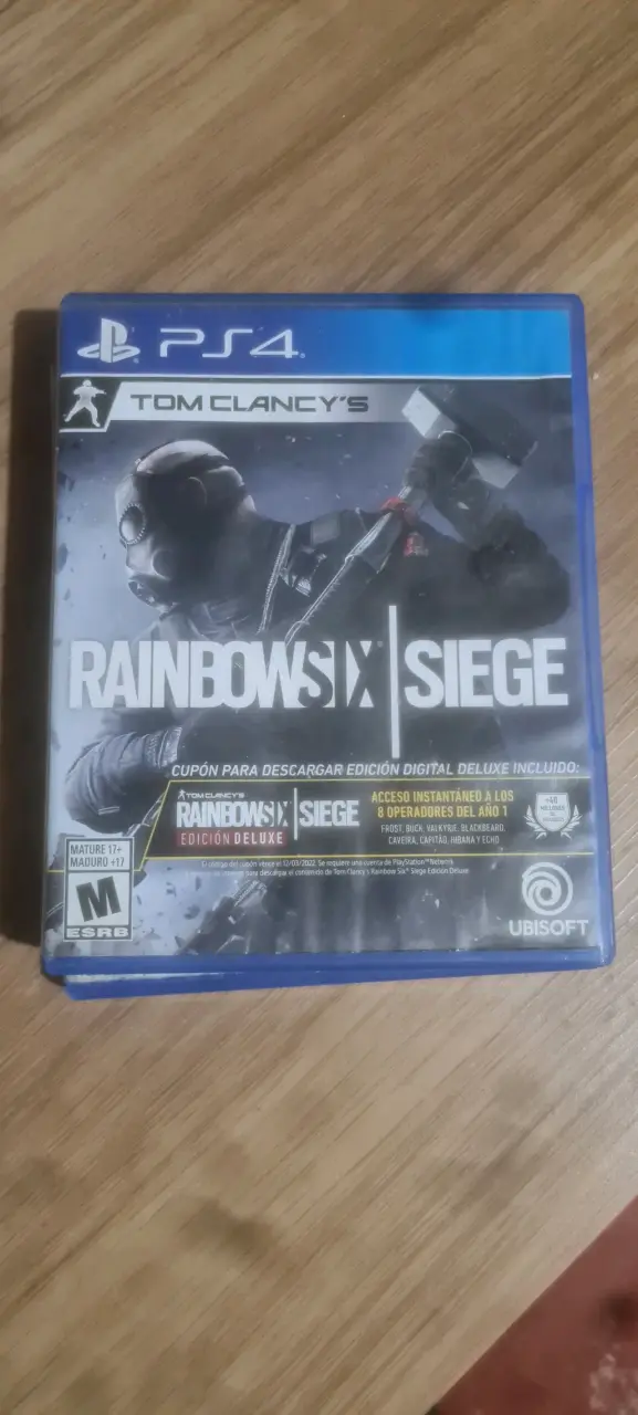 Juego PS4 Tom Clancy's Rainbow Six Siege