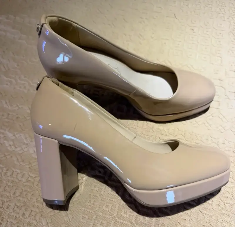 Zapatos de tacón beige - 4