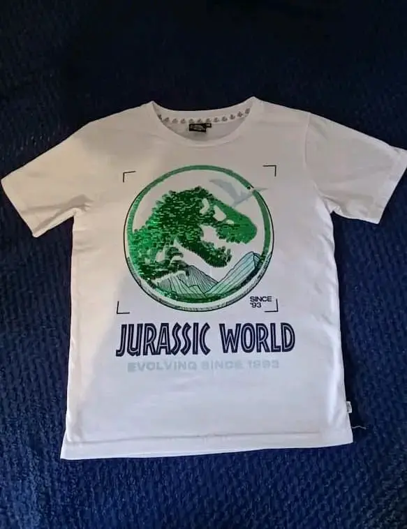 Polera blanca Jurassic World - 1