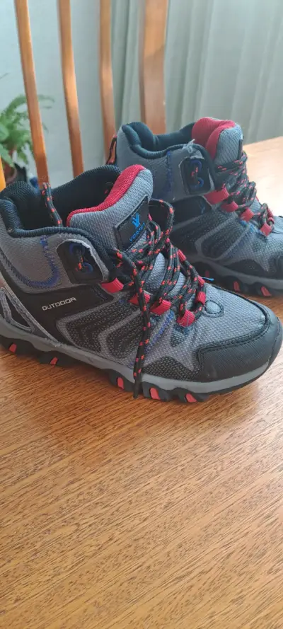 Botas de senderismo grises - miniatura 3
