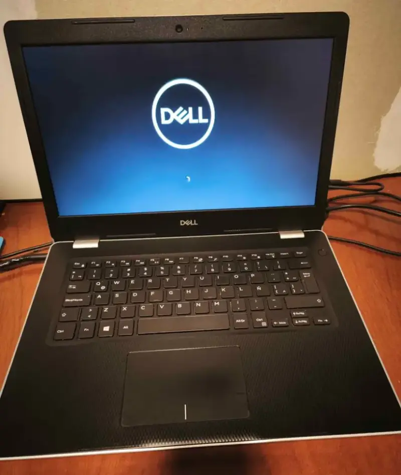 Dell inspiron 3841 - 3