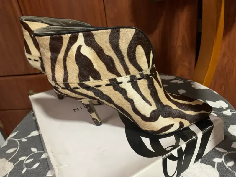 Botines animal print con taco Nine West - 1