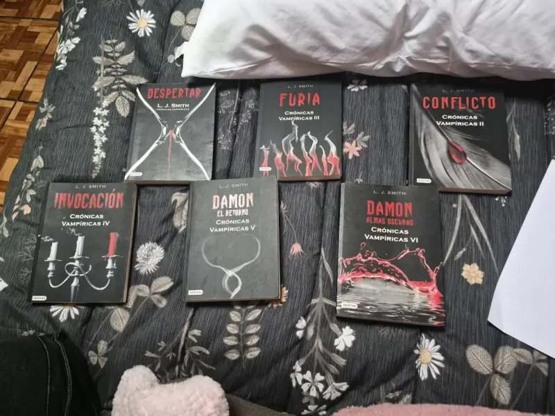 Colección Crónicas Vampíricas L.J. Smith