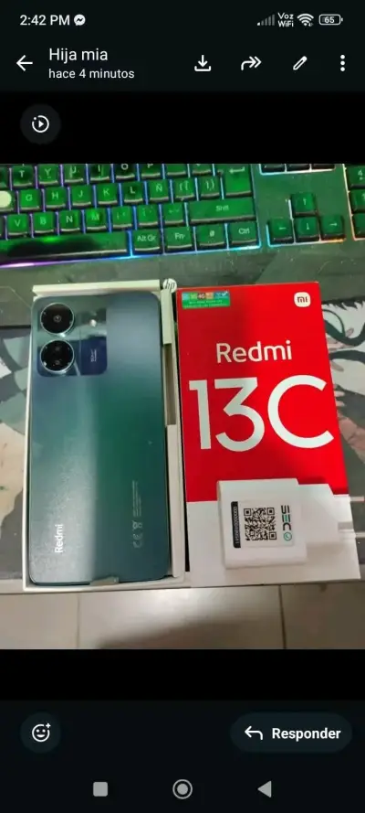 Teléfono Redmi 13C con cargador - miniatura 2