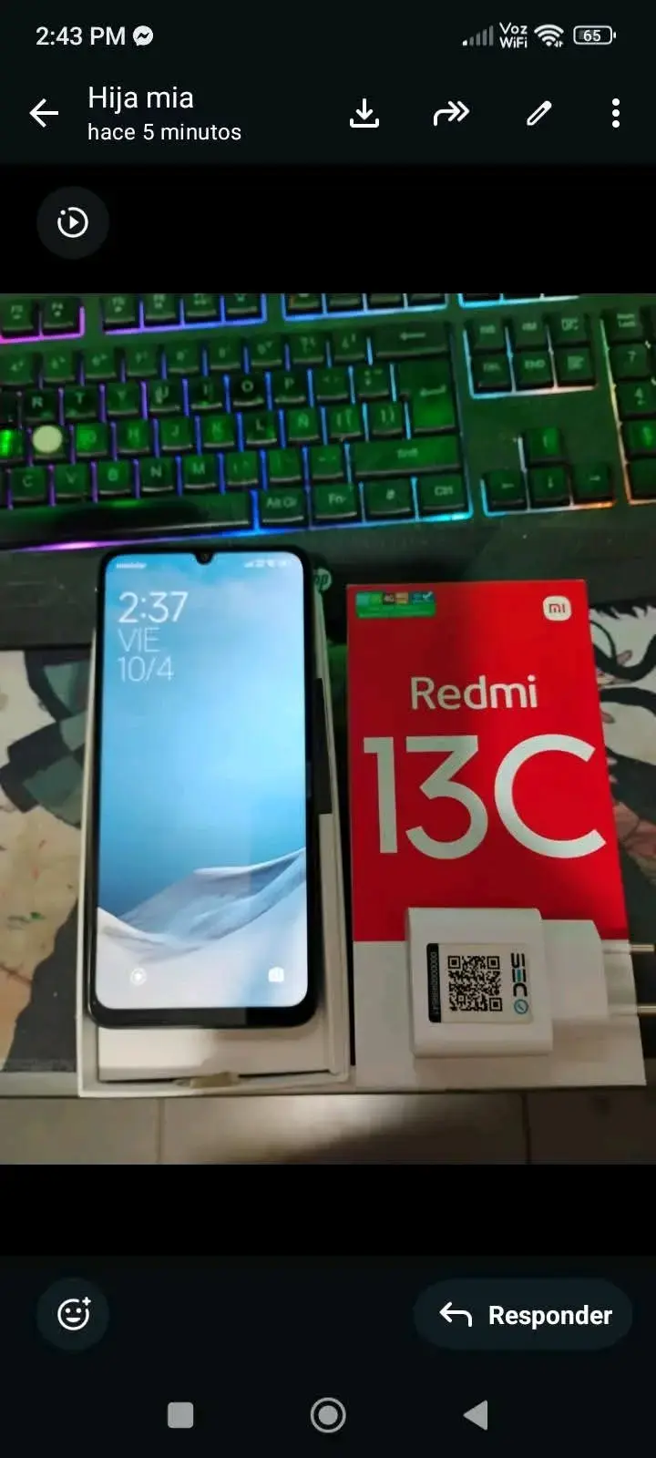 Teléfono Redmi 13C con cargador - 3