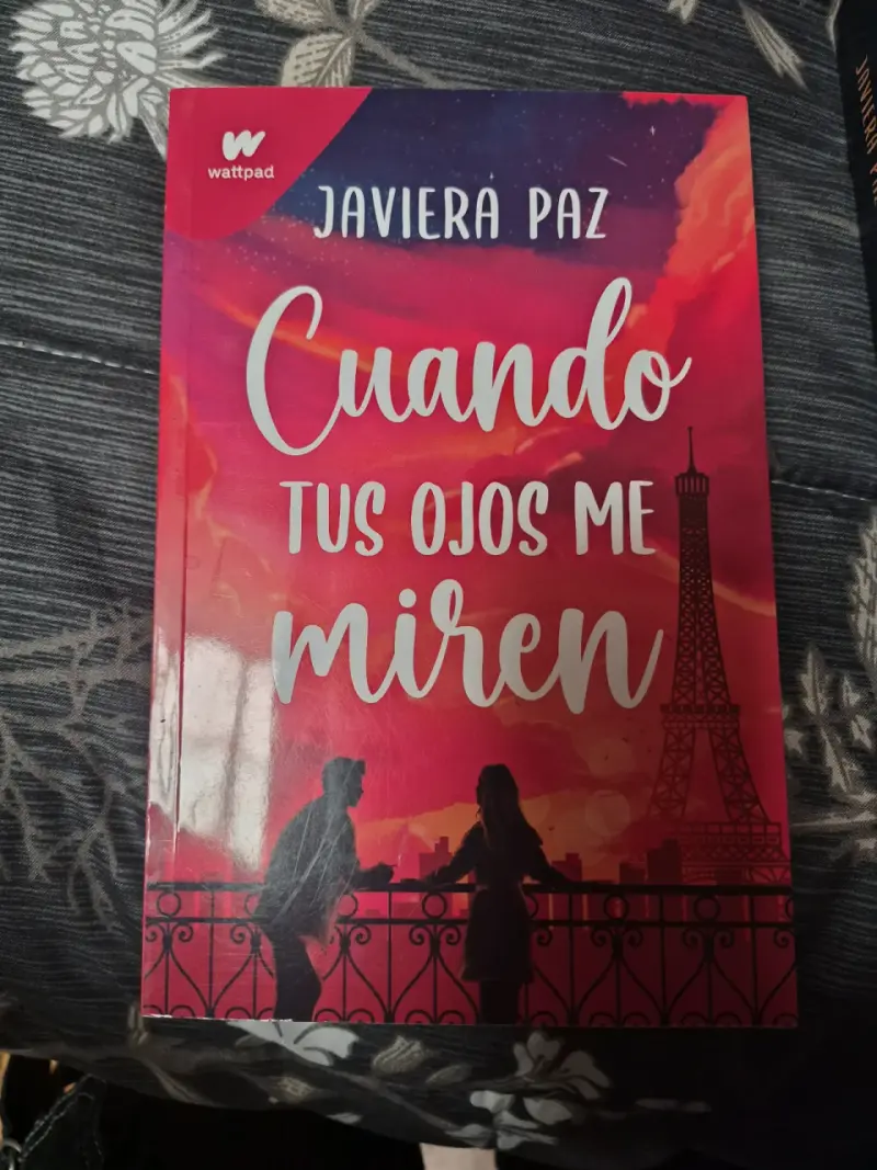 Libro 'Cuando tus ojos me miren' - 1