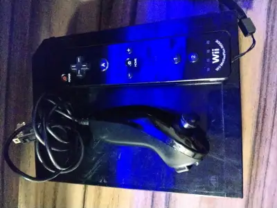 Comsola wi y accesorios - miniatura 1