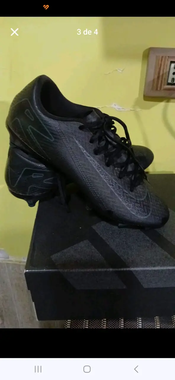 Botines de fútbol negros - 2