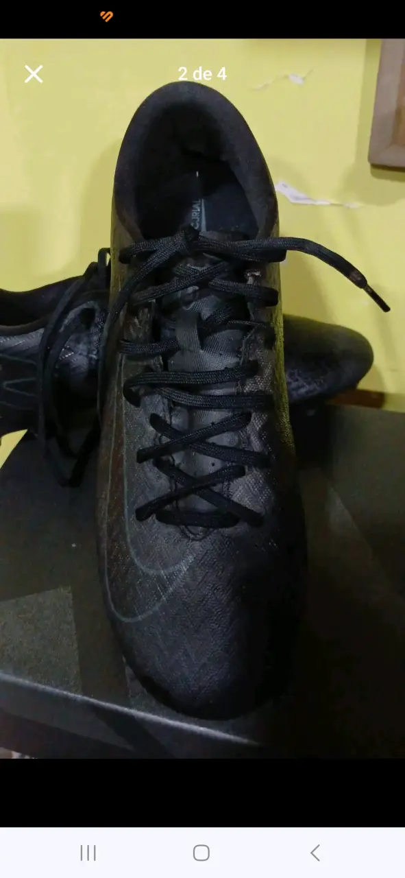 Botines de fútbol negros - 3