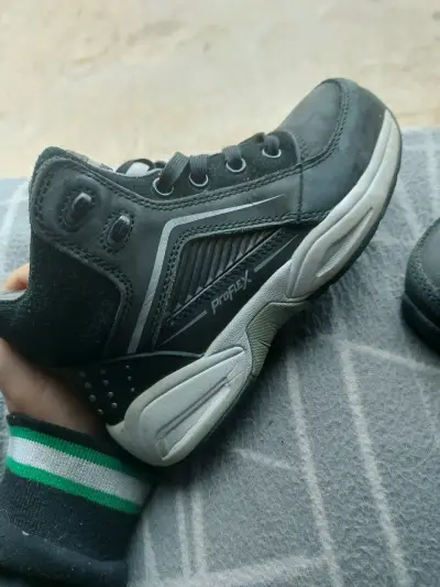 Zapatillas deportivas negras Proflex de seguridad - miniatura 1