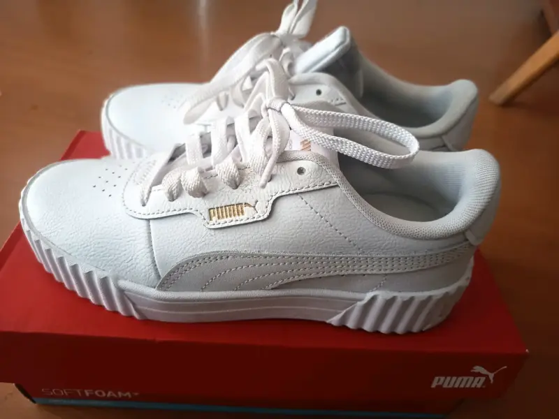 Zapatillas Puma blancas Carina 3.0 - 4