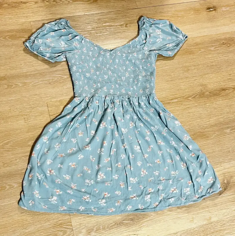 Vestido azul floral - 1