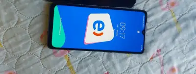 Teléfono samsung - miniatura 1