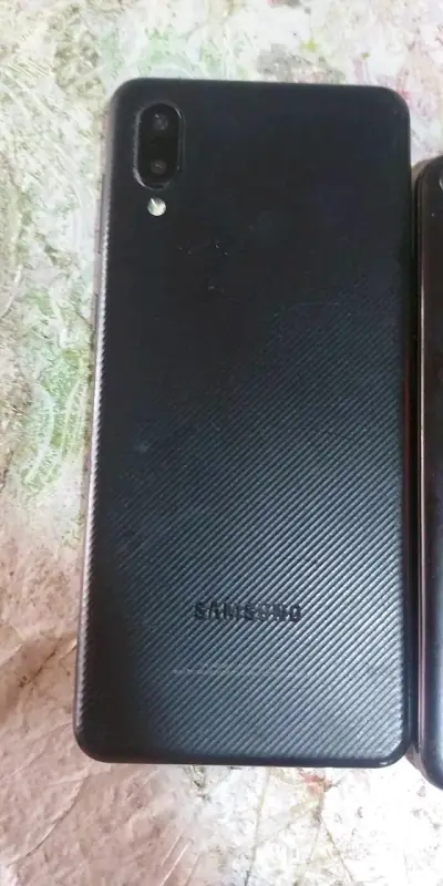 Teléfono samsung - miniatura 2