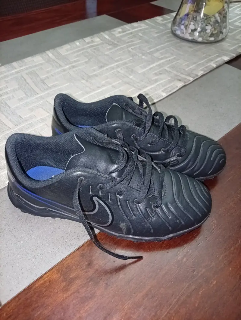 Zapatillas deportivas negras - 2