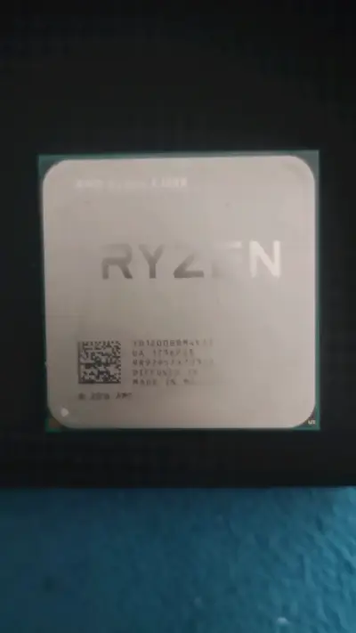 Procesador AMD Ryzen 3 1200 - miniatura 1