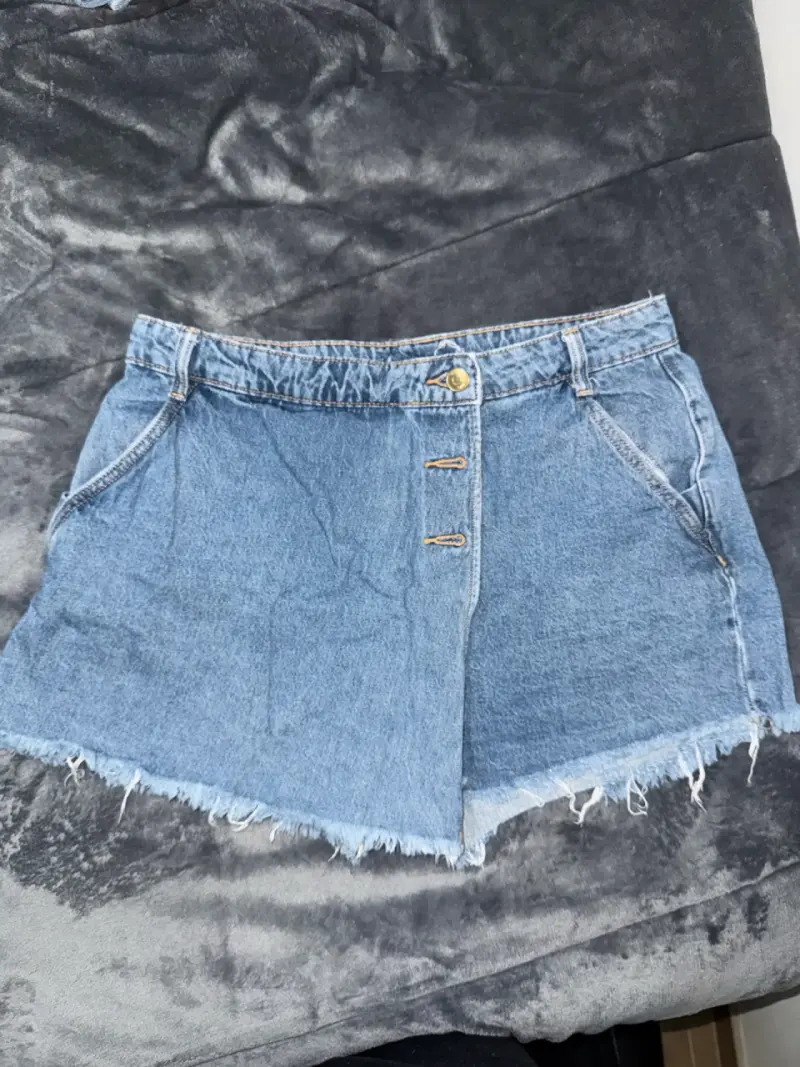 Shorts de mezclilla azul gastado - 1